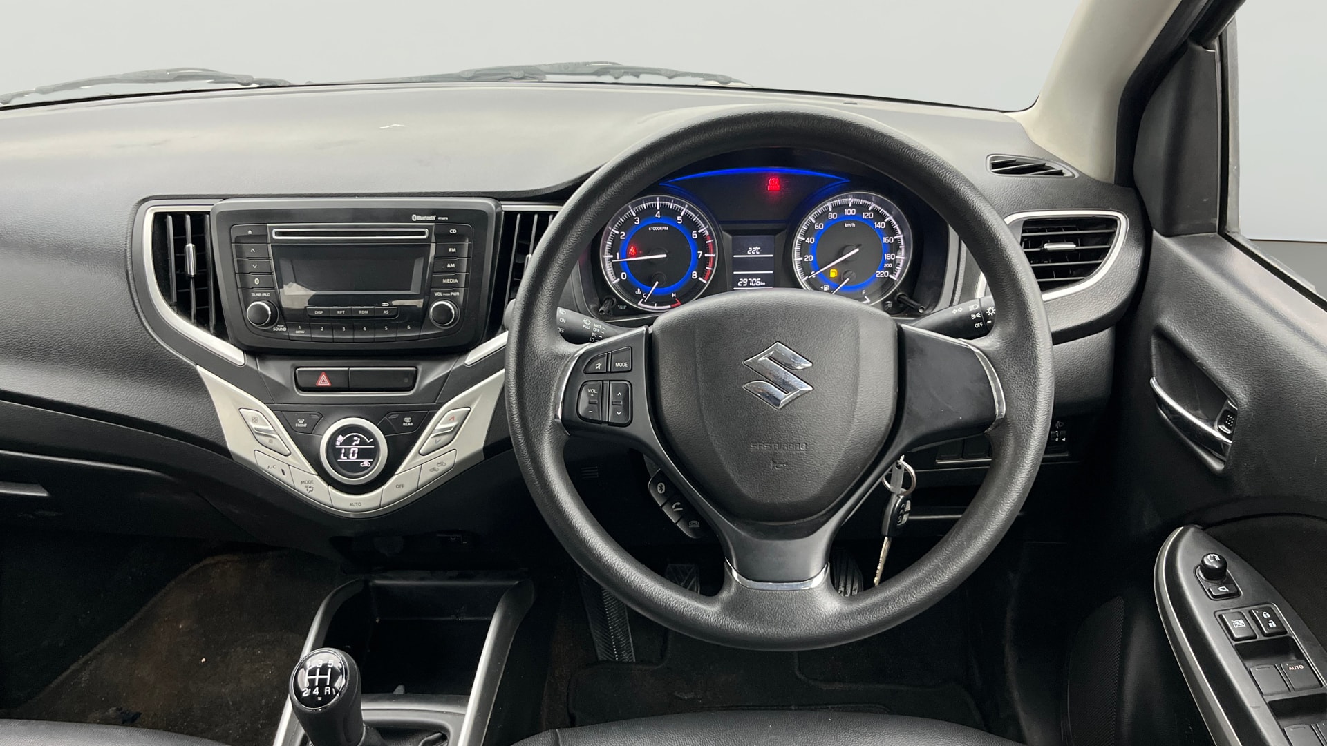 View 2016 Maruti Suzuki 1000 Base Variant Image 20 Used 2016 Maruti Suzuki 1000 Base Variant Image 20