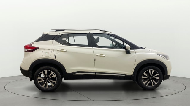 View Nissan Kicks Image 8 Used Nissan Kicks Image 8