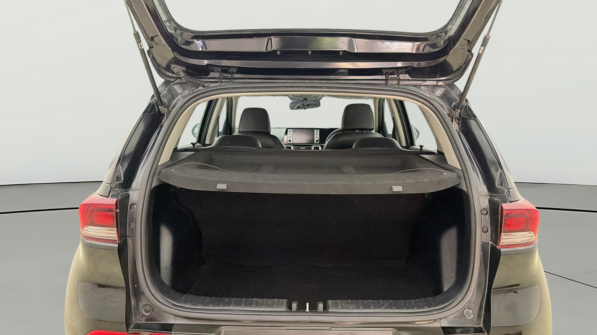 View 2022 Kia Sonet HTK Plus Petrol Image 37 Used 2022 Kia Sonet HTK Plus Petrol Image 37