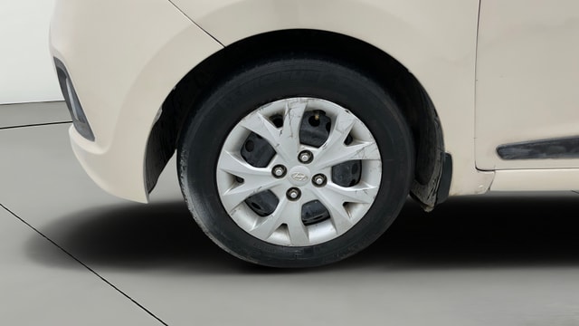 View Hyundai Grand i10 Image 27 Used Hyundai Grand i10 Image 27