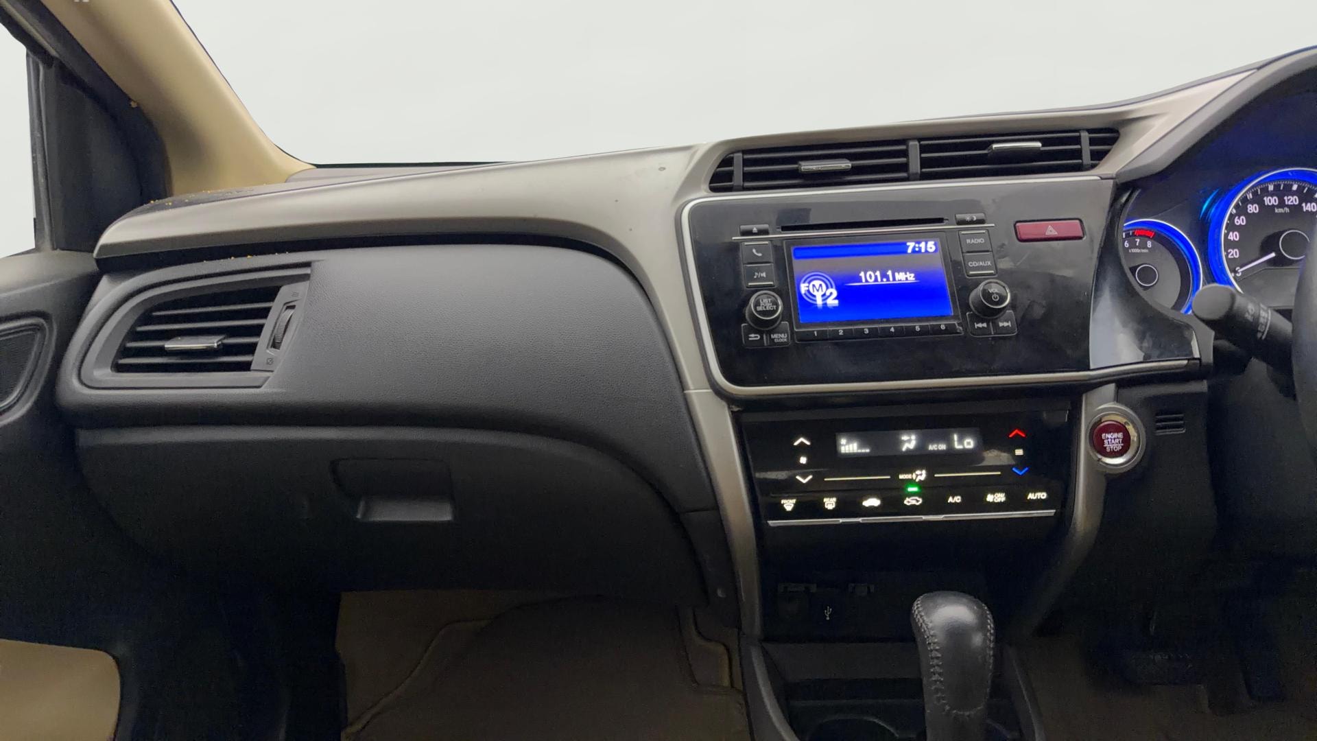 View 2017 Honda City ZX MT Diesel Anniversary Edition Image 32 Used 2017 Honda City ZX MT Diesel Anniversary Edition Image 32