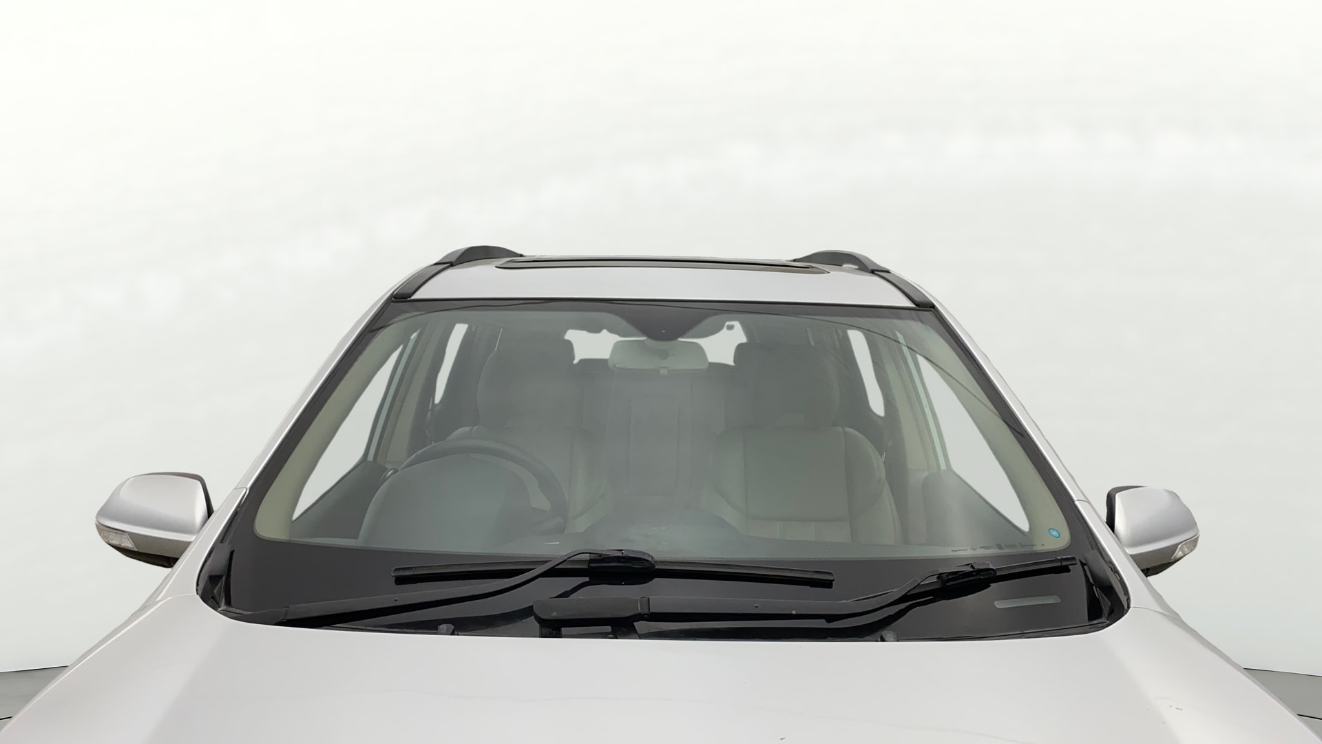 View 2016 Mahindra XUV500 W10 1.99-Litre Image 39 Used 2016 Mahindra XUV500 W10 1.99-Litre Image 39