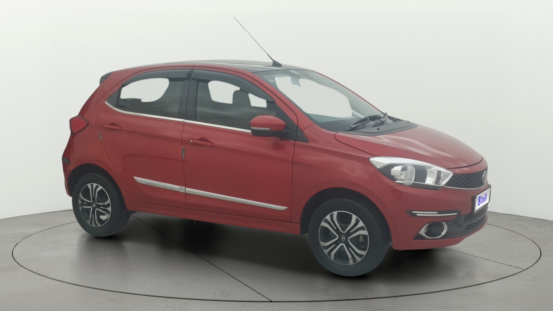 View 2019 Tata Tiago Revotorq XB Image 13 Used 2019 Tata Tiago Revotorq XB Image 13