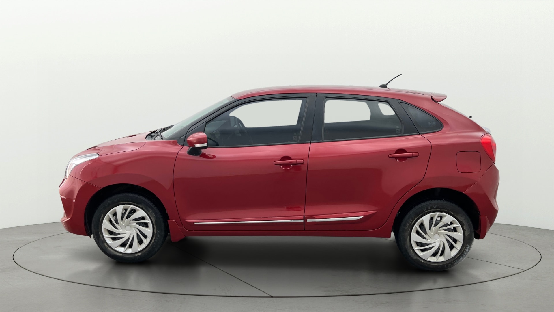 View 2019 Maruti Suzuki 1000 Base Variant Image 5 Used 2019 Maruti Suzuki 1000 Base Variant Image 5