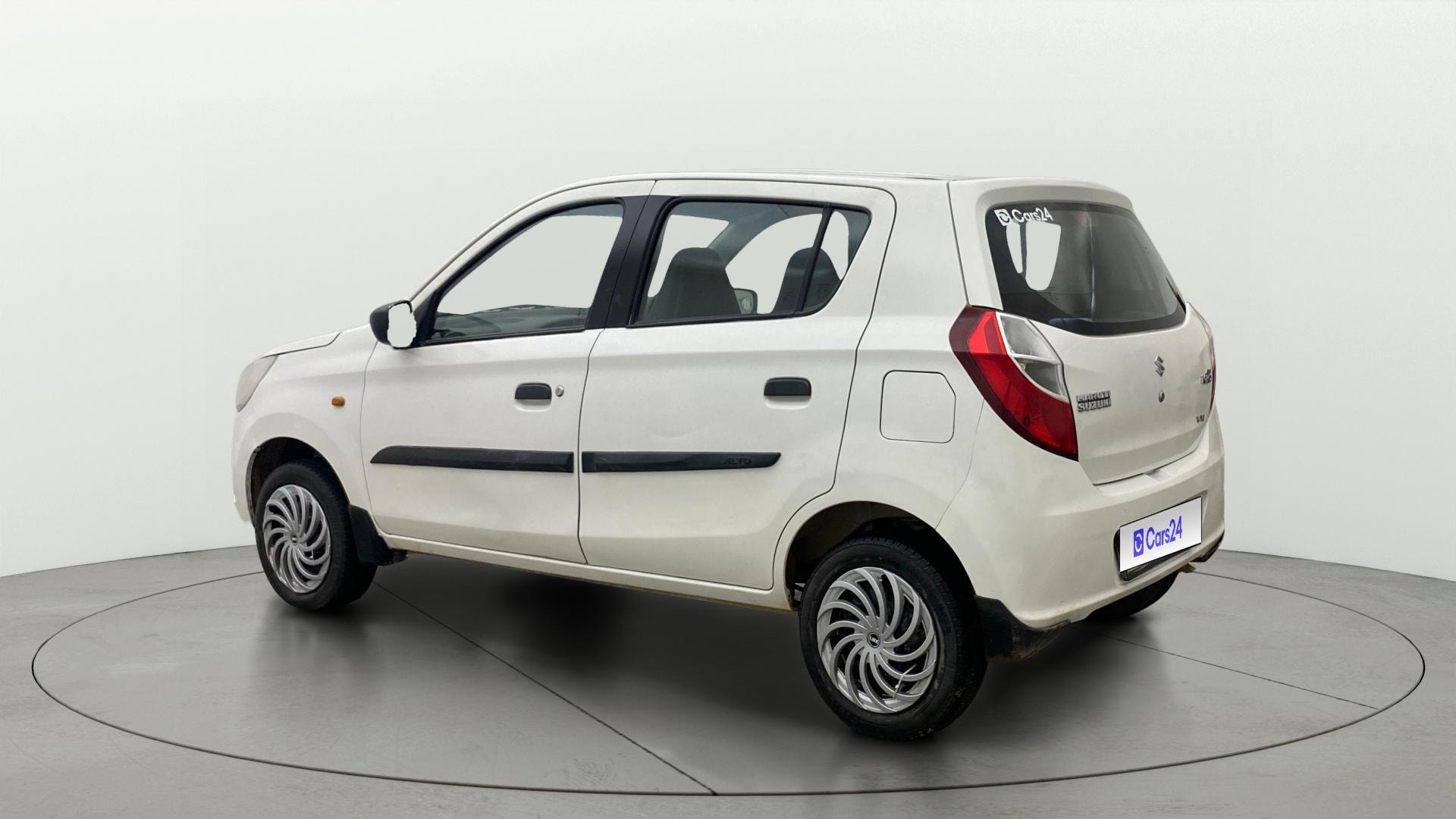 View 2019 Maruti Suzuki Alto K10 LX Image 2 Used 2019 Maruti Suzuki Alto K10 LX Image 2