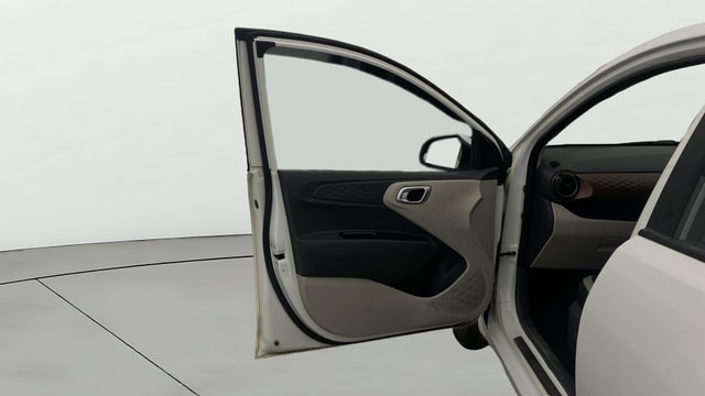 View Hyundai Aura Image 31 Used Hyundai Aura Image 31