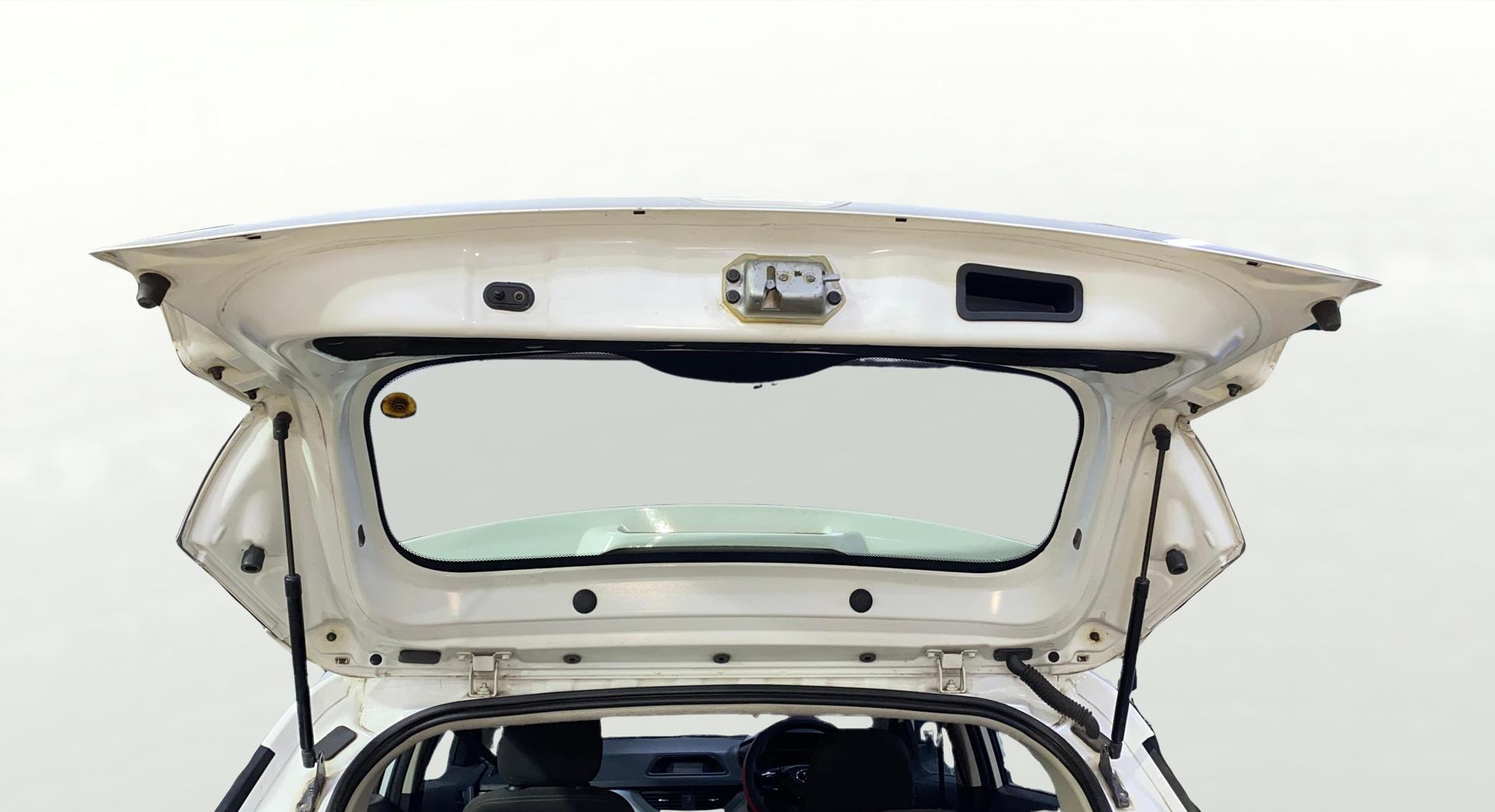 View 2020 Tata Nexon Revotorq XM Image 16 Used 2020 Tata Nexon Revotorq XM Image 16