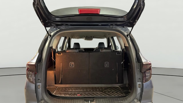 View Kia Carens Image 38 Used Kia Carens Image 38