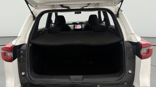 View Nissan Magnite Image 37 Used Nissan Magnite Image 37