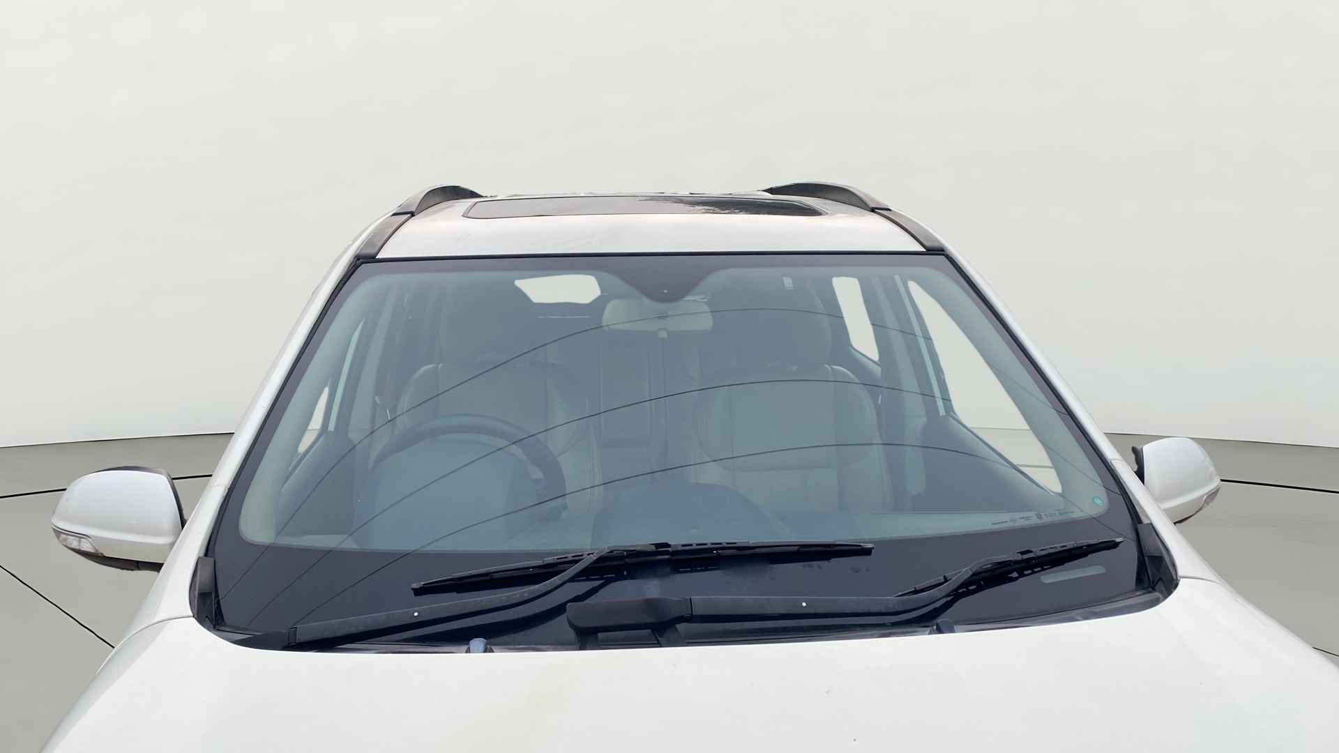 View 2018 Mahindra XUV500 W10 FWD Image 32 Used 2018 Mahindra XUV500 W10 FWD Image 32