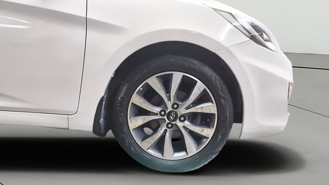 View Hyundai Fluidic Verna Image 42 Used Hyundai Fluidic Verna Image 42