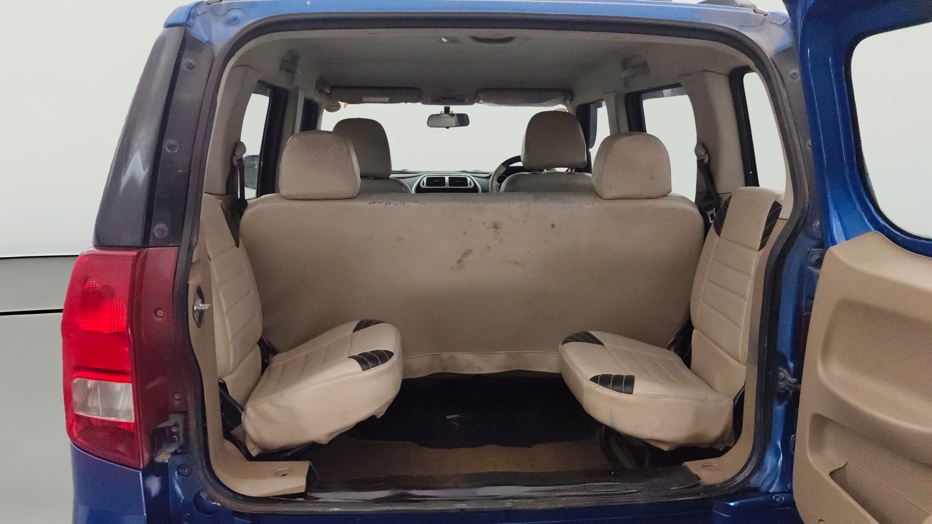 Used 2016 Mahindra TUV300 Used 2016 Mahindra TUV300