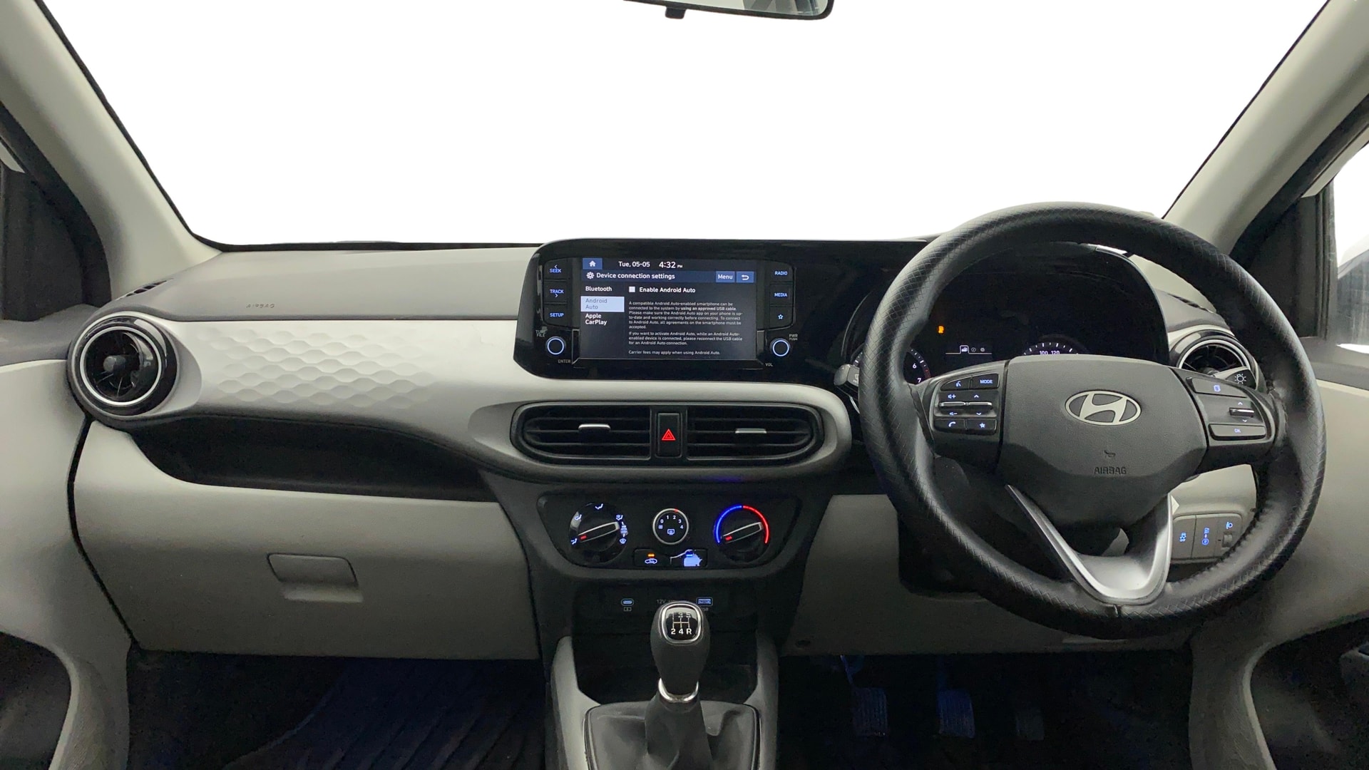 View 2024 Hyundai Grand i10 Nios Sportz CNG Image 15 Used 2024 Hyundai Grand i10 Nios Sportz CNG Image 15