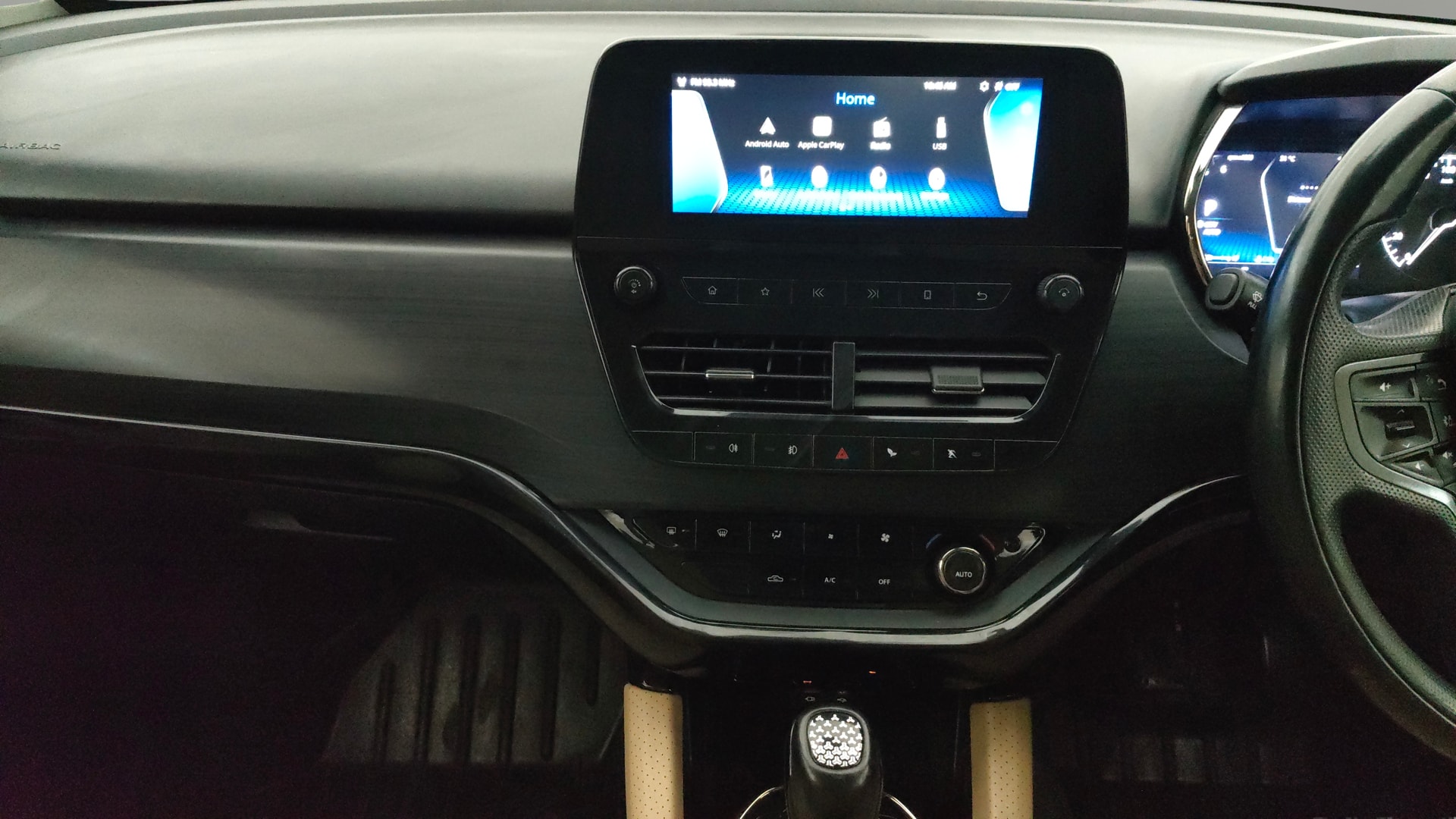 View 2021 Tata Safari XZA Plus Image 34 Used 2021 Tata Safari XZA Plus Image 34