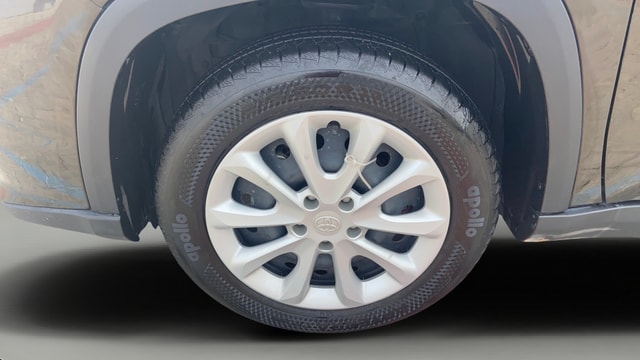 View Toyota Urban Cruiser Hyryder Image 29 Used Toyota Urban Cruiser Hyryder Image 29