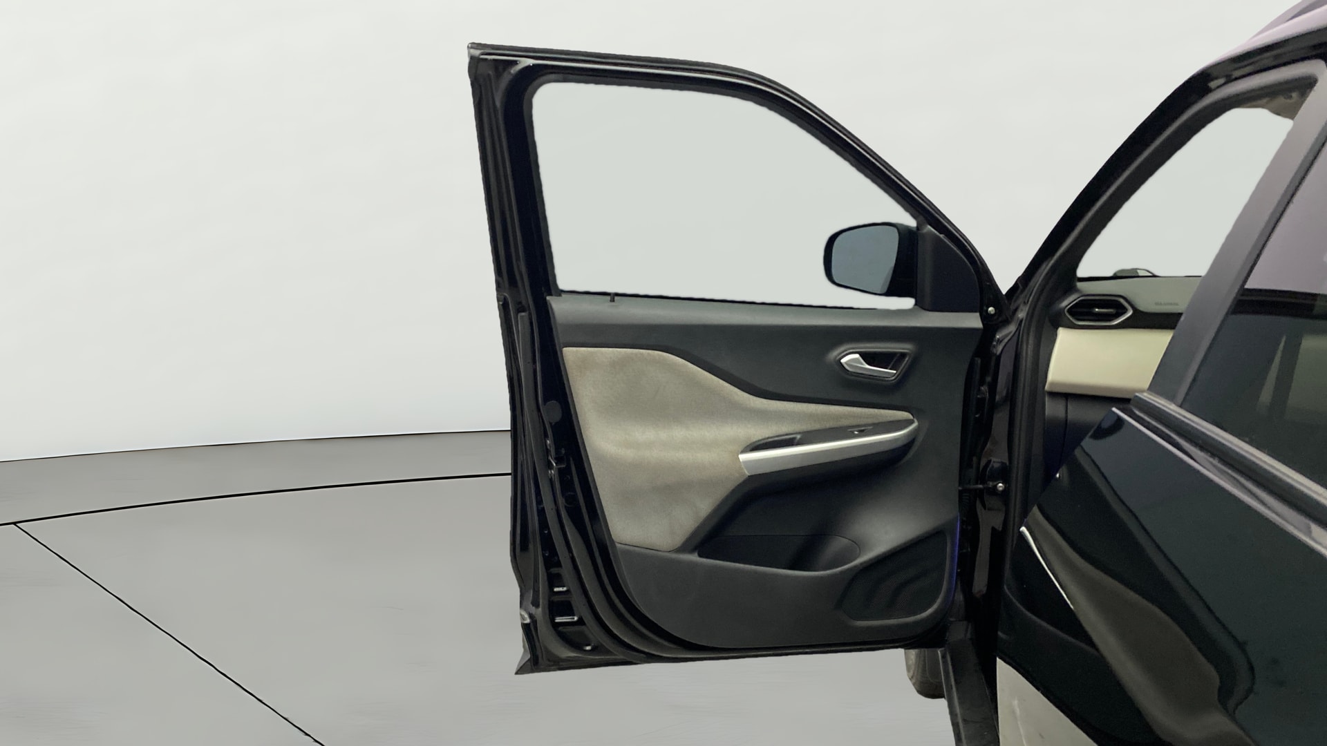 View 2023 Nissan Magnite XV Image 31 Used 2023 Nissan Magnite XV Image 31