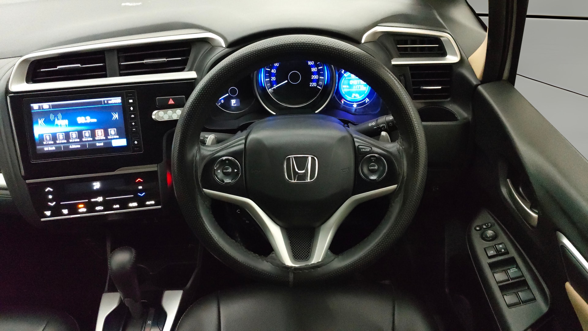 View 2021 Honda Jazz E MT Diesel Image 13 Used 2021 Honda Jazz E MT Diesel Image 13