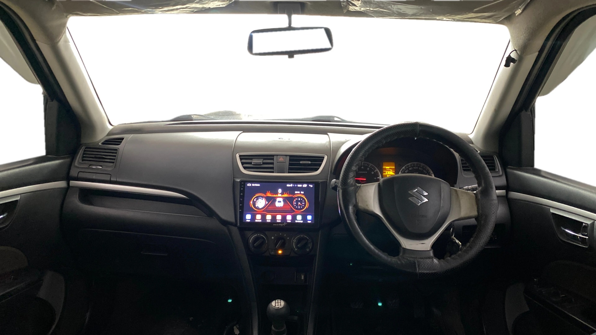 View 2017 Maruti Suzuki 1000 Base Variant Image 28 Used 2017 Maruti Suzuki 1000 Base Variant Image 28