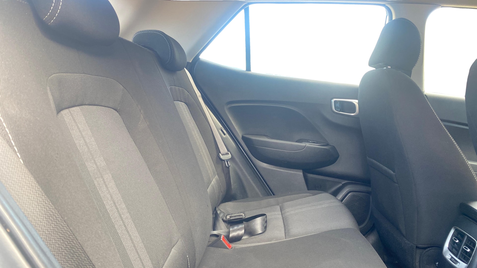 View 2021 Hyundai Venue SX Plus 1.0 Petrol AT Image 31 Used 2021 Hyundai Venue SX Plus 1.0 Petrol AT Image 31