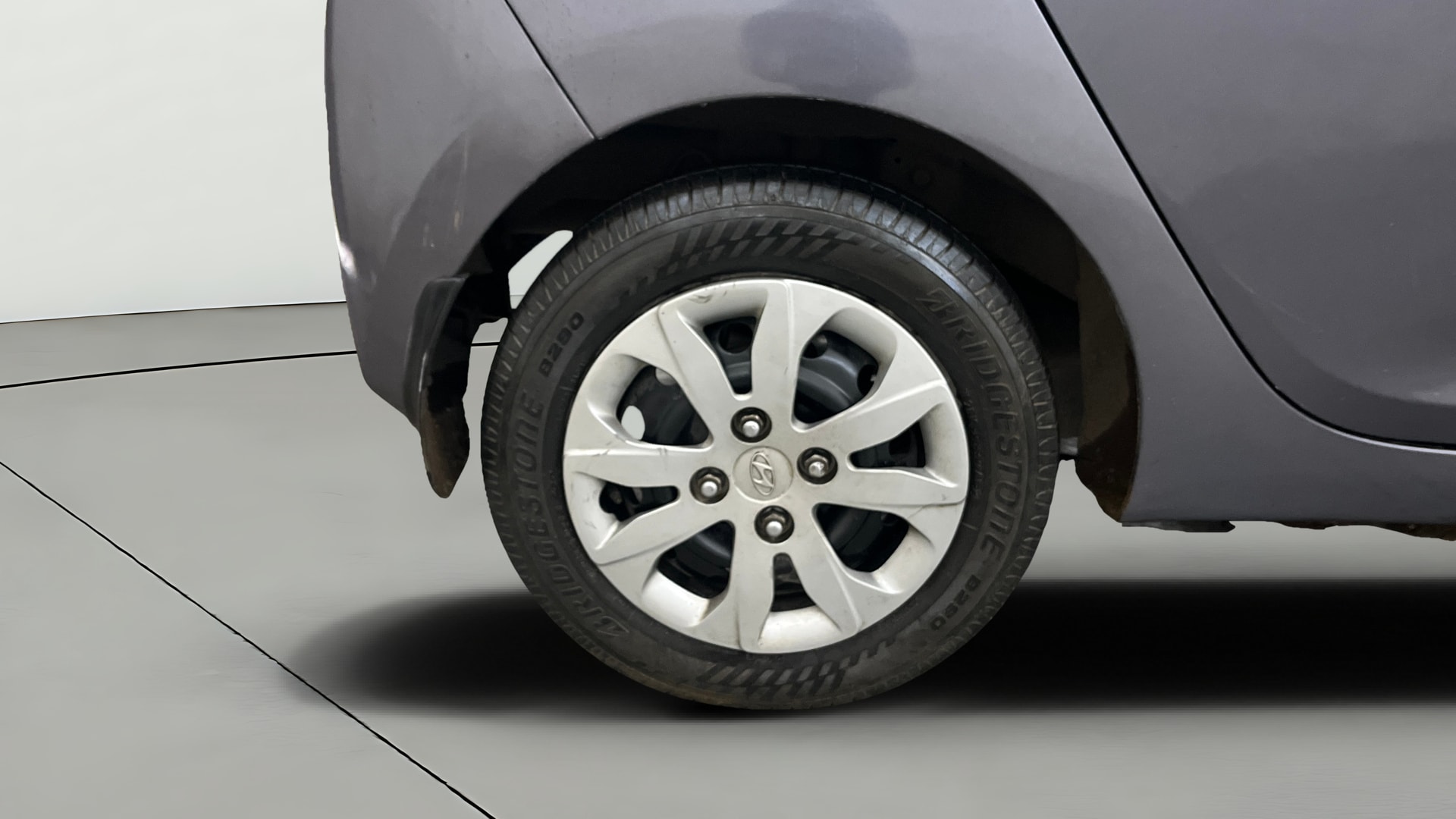 View 2015 Hyundai EON Sportz Image 24 Used 2015 Hyundai EON Sportz Image 24