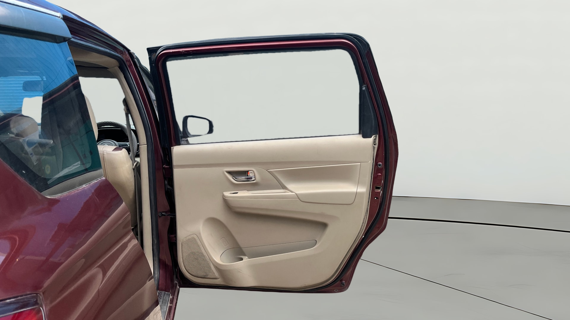 View 2019 Maruti Suzuki 1000 Base Variant Image 7 Used 2019 Maruti Suzuki 1000 Base Variant Image 7