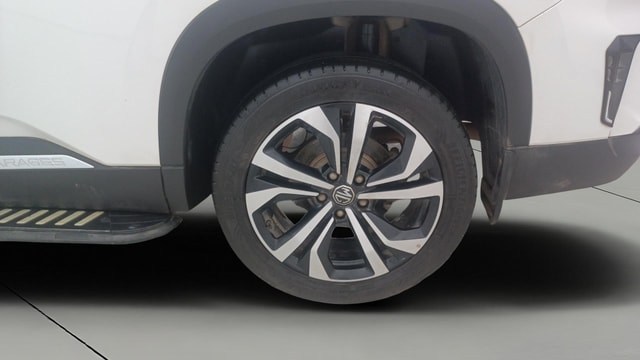 View MG Hector Plus Image 8 Used MG Hector Plus Image 8