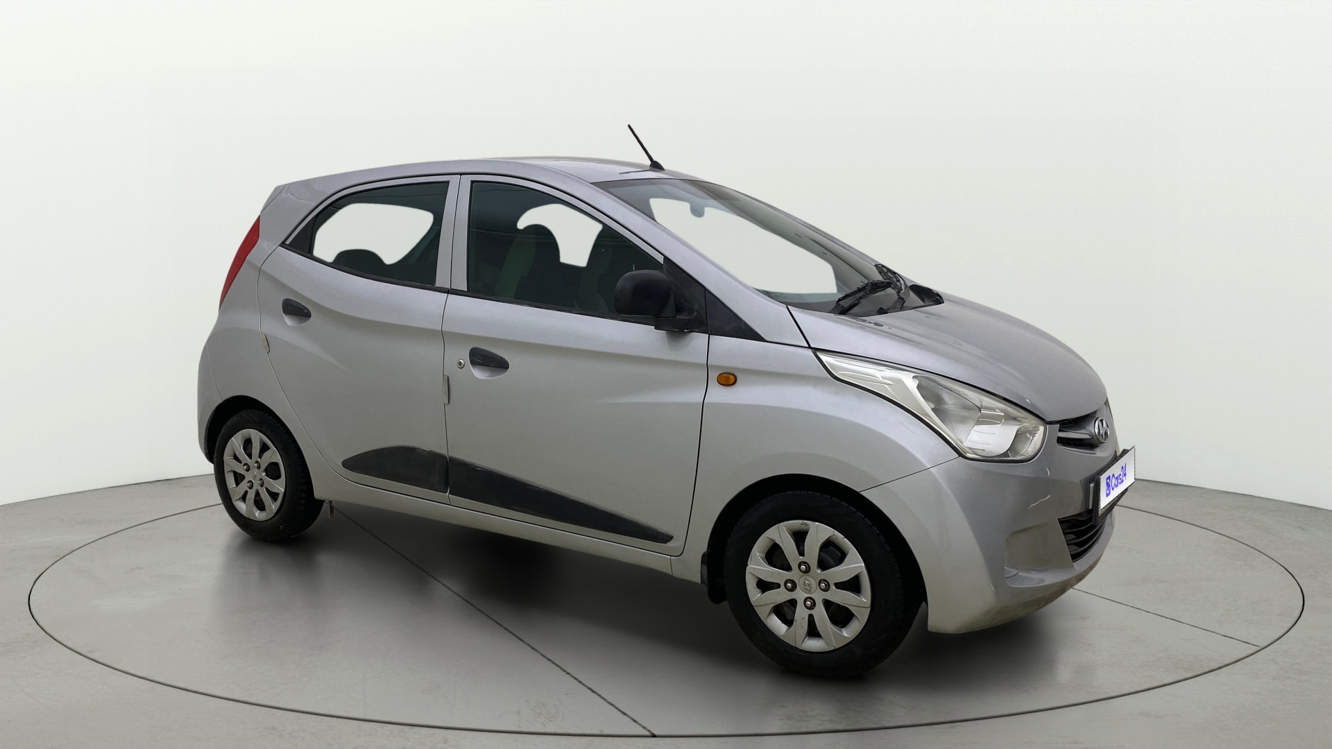 View 2017 Hyundai EON Magna Plus Image 21 Used 2017 Hyundai EON Magna Plus Image 21