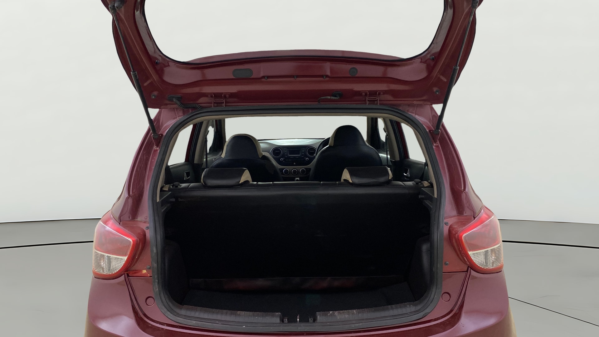View 2014 Hyundai Grand i10 Asta AT 1.2 Kappa VTVT Image 37 Used 2014 Hyundai Grand i10 Asta AT 1.2 Kappa VTVT Image 37