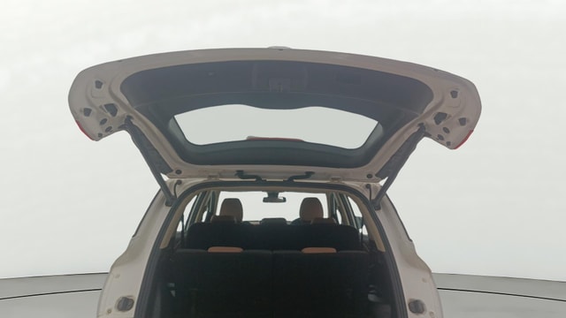 View MG Hector Plus Image 33 Used MG Hector Plus Image 33