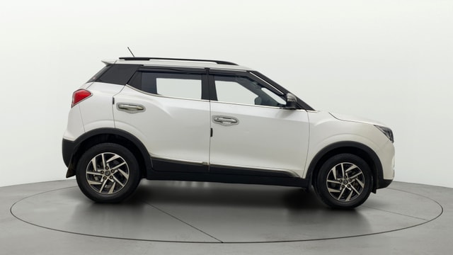 View Mahindra XUV300 Image 9 Used Mahindra XUV300 Image 9