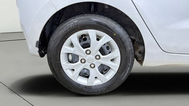 View Hyundai Grand i10 Image 31 Used Hyundai Grand i10 Image 31