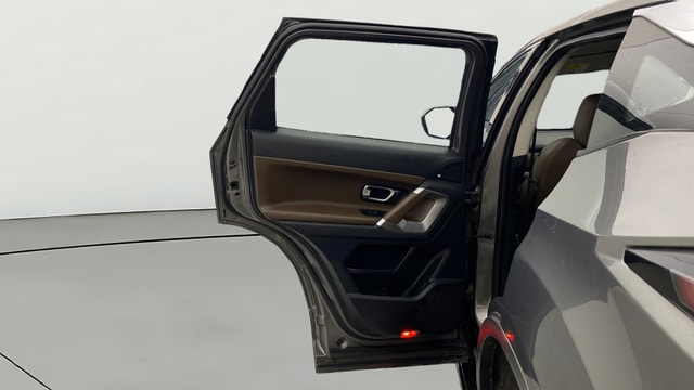 View Tata Harrier Image 23 Used Tata Harrier Image 23