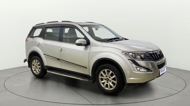 View Mahindra XUV500 Image 22 Used Mahindra XUV500 Image 22