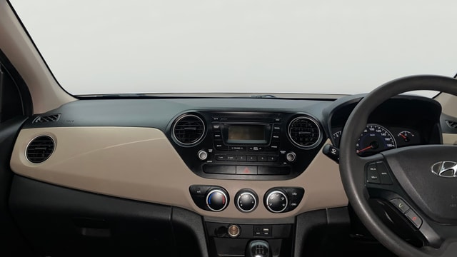 View Hyundai Grand i10 Image 17 Used Hyundai Grand i10 Image 17