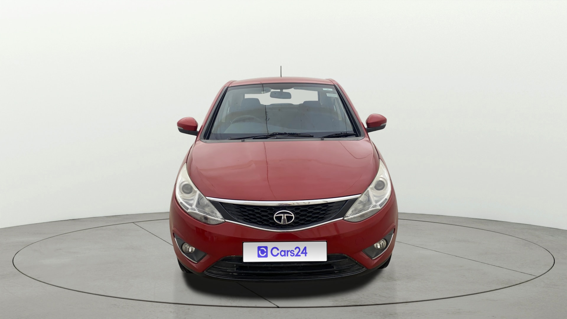 View 2015 Tata Zest XMS Diesel Image 1 Used 2015 Tata Zest XMS Diesel Image 1