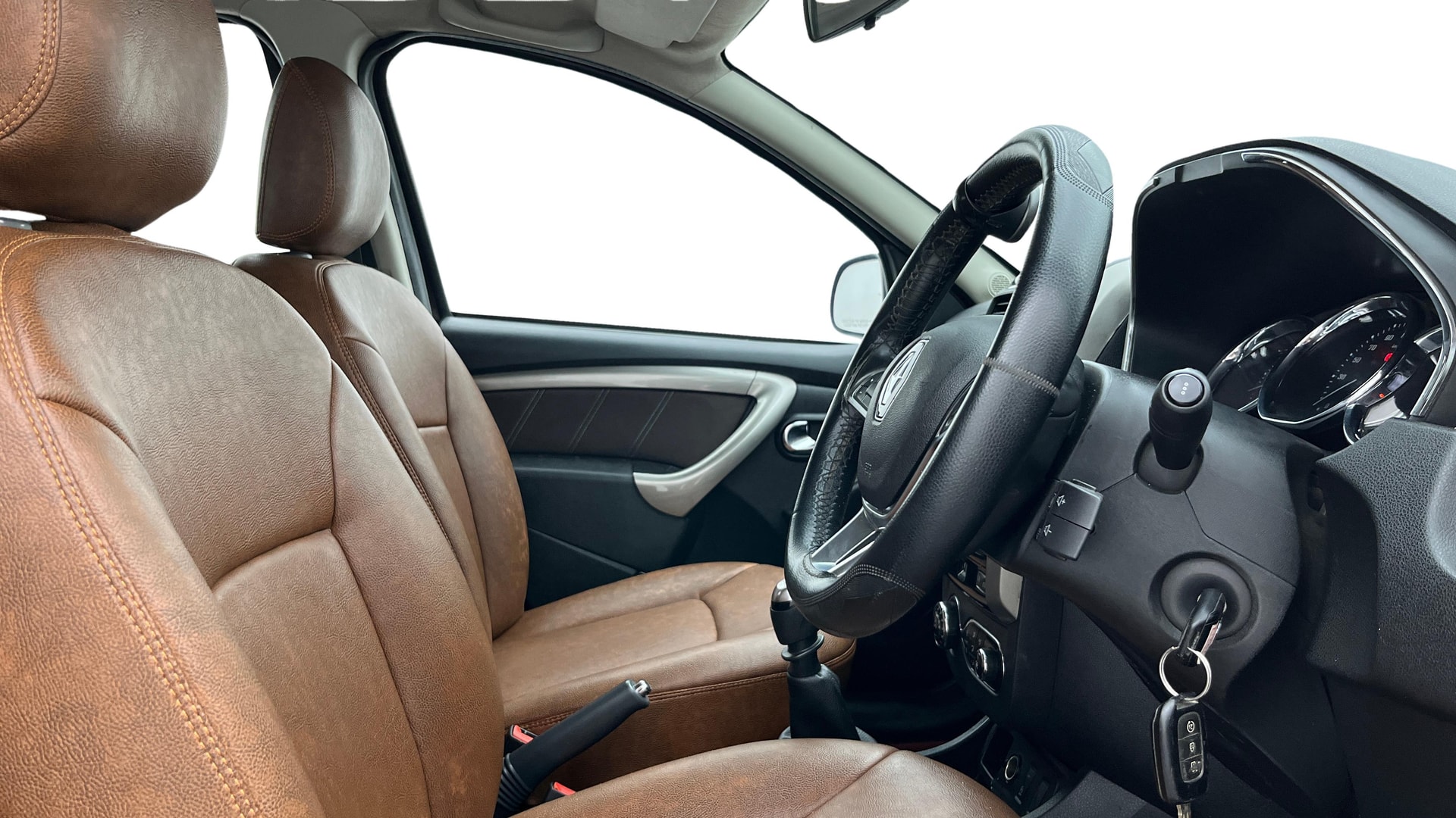 View 2021 Renault Duster 1.3L Turbo Petrol RXZ Image 26 Used 2021 Renault Duster 1.3L Turbo Petrol RXZ Image 26