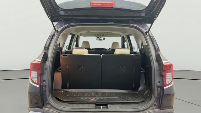 View Kia Carens Image 43 Used Kia Carens Image 43