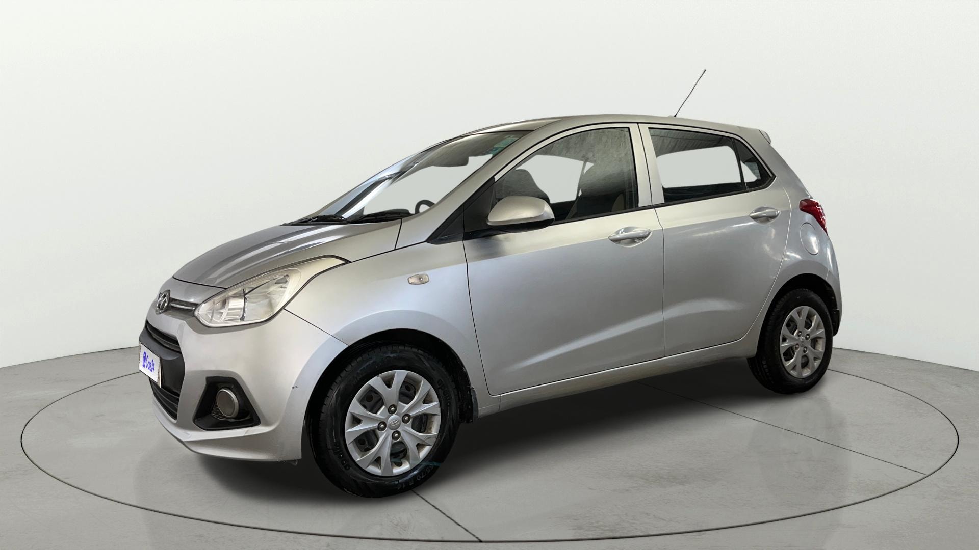 View 2015 Hyundai Grand i10 Magna 1.2 Kappa VTVT Image 34 Used 2015 Hyundai Grand i10 Magna 1.2 Kappa VTVT Image 34