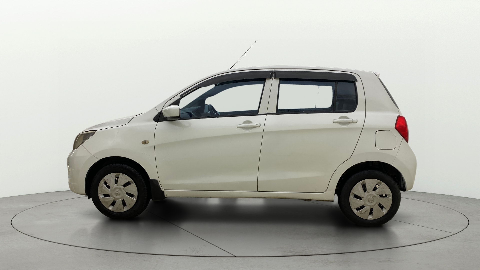 View 2014 Maruti Suzuki 1000 Base Variant Image 5 Used 2014 Maruti Suzuki 1000 Base Variant Image 5