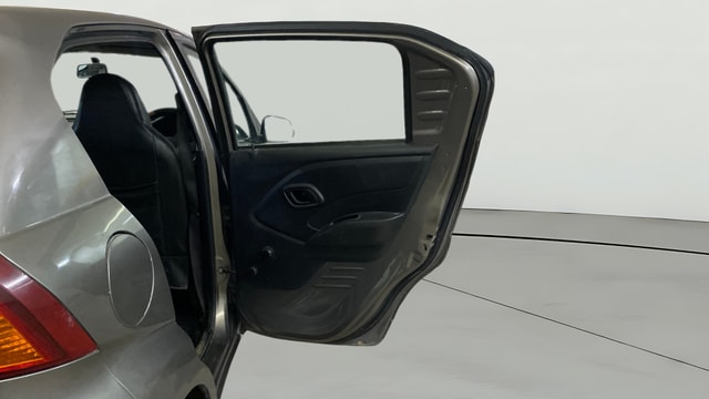 View Datsun Redi GO Image 7 Used Datsun Redi GO Image 7