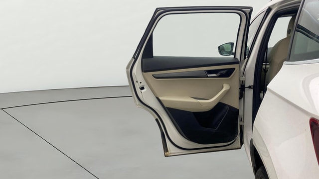 View Skoda Karoq Image 22 Used Skoda Karoq Image 22
