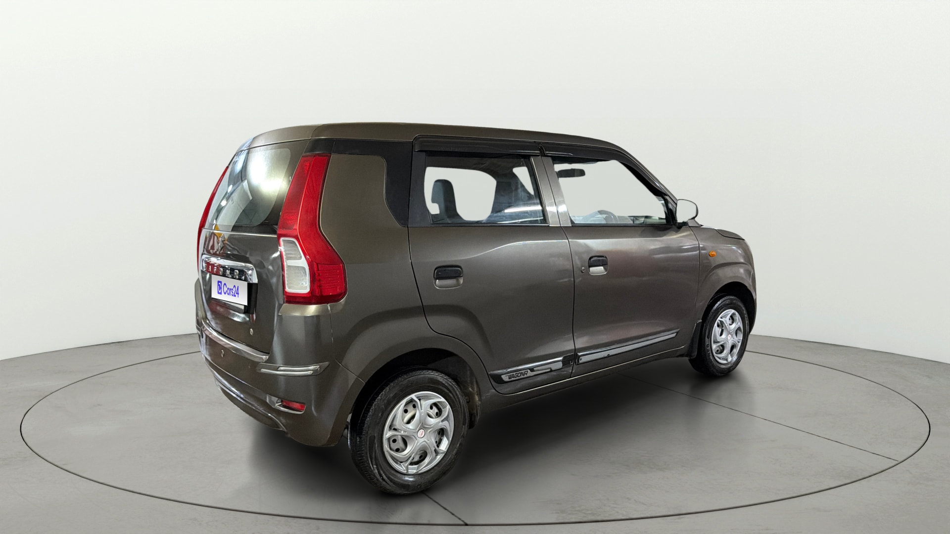 View 2023 Maruti Suzuki 1000 Base Variant Image 42 Used 2023 Maruti Suzuki 1000 Base Variant Image 42