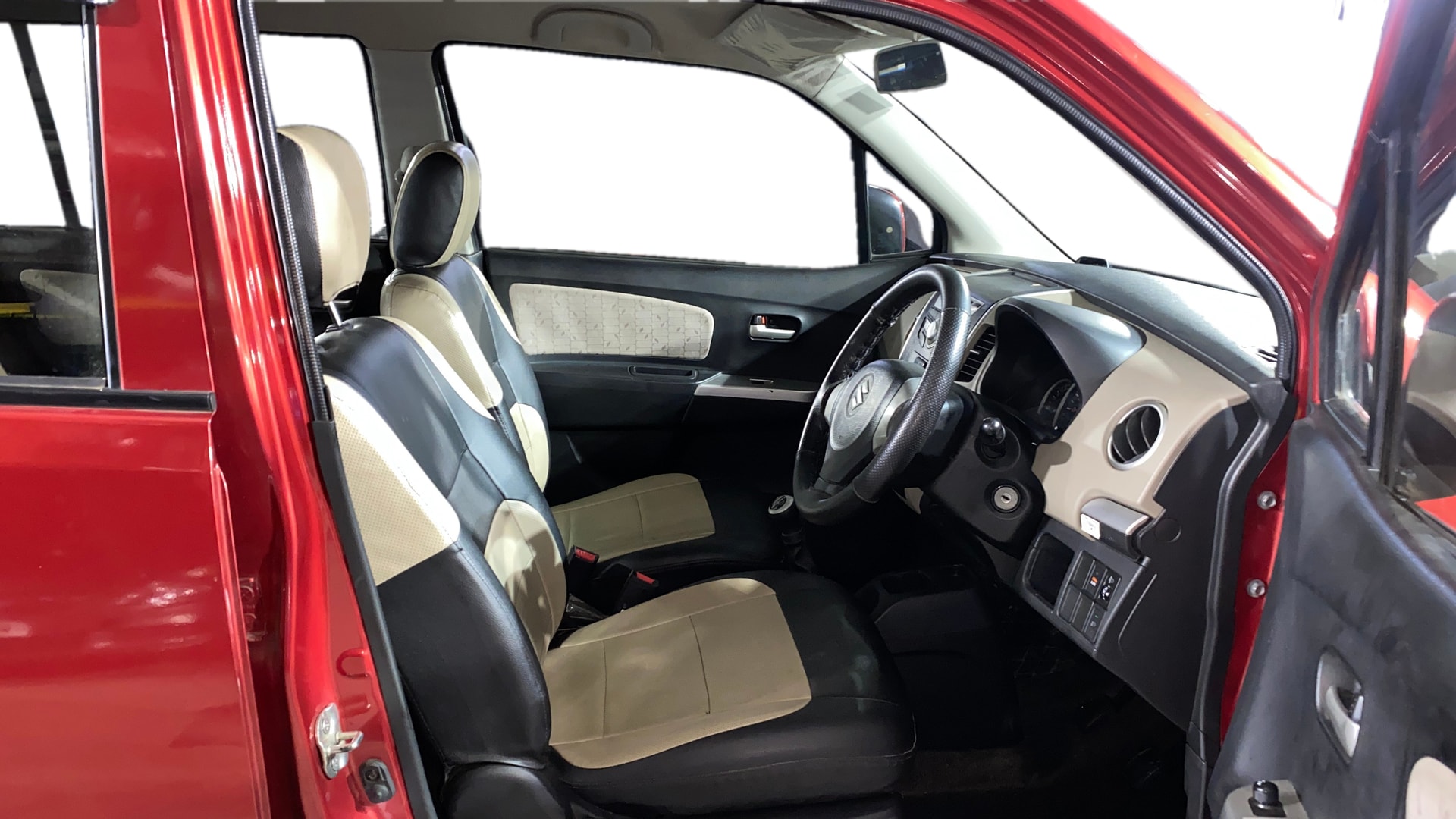View 2016 Maruti Suzuki 1000 Base Variant Image 25 Used 2016 Maruti Suzuki 1000 Base Variant Image 25