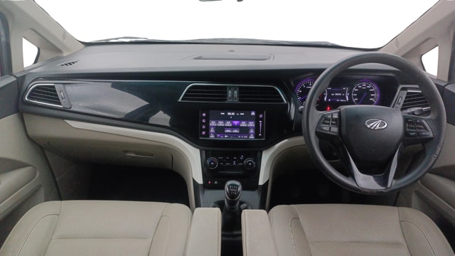 View Mahindra Marazzo Image 32 Used Mahindra Marazzo Image 32