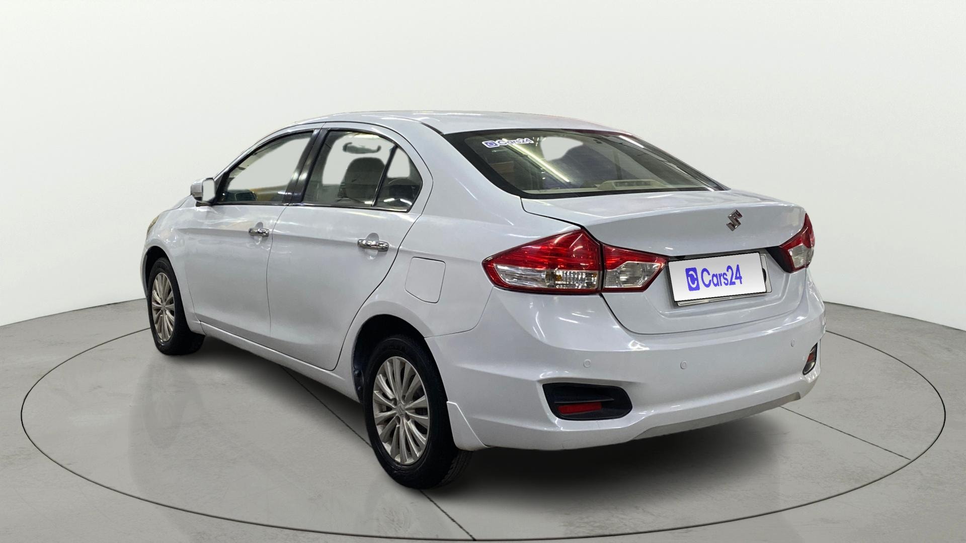 View 2015 Maruti Suzuki 1000 Base Variant Image 2 Used 2015 Maruti Suzuki 1000 Base Variant Image 2