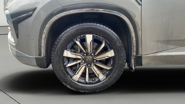 View MG Hector Image 30 Used MG Hector Image 30