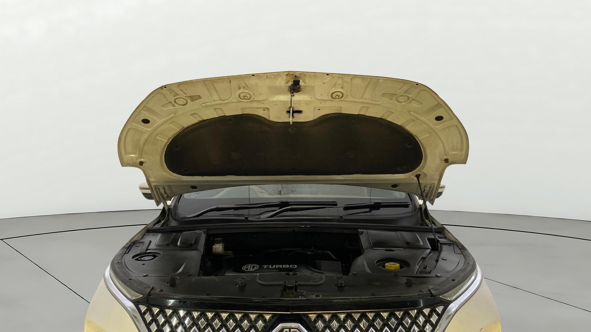 Used 2024 MG Hector Plus Used 2024 MG Hector Plus