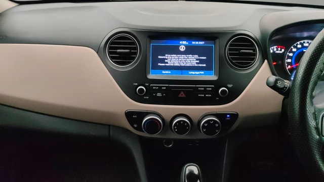 View Hyundai Grand i10 Image 17 Used Hyundai Grand i10 Image 17