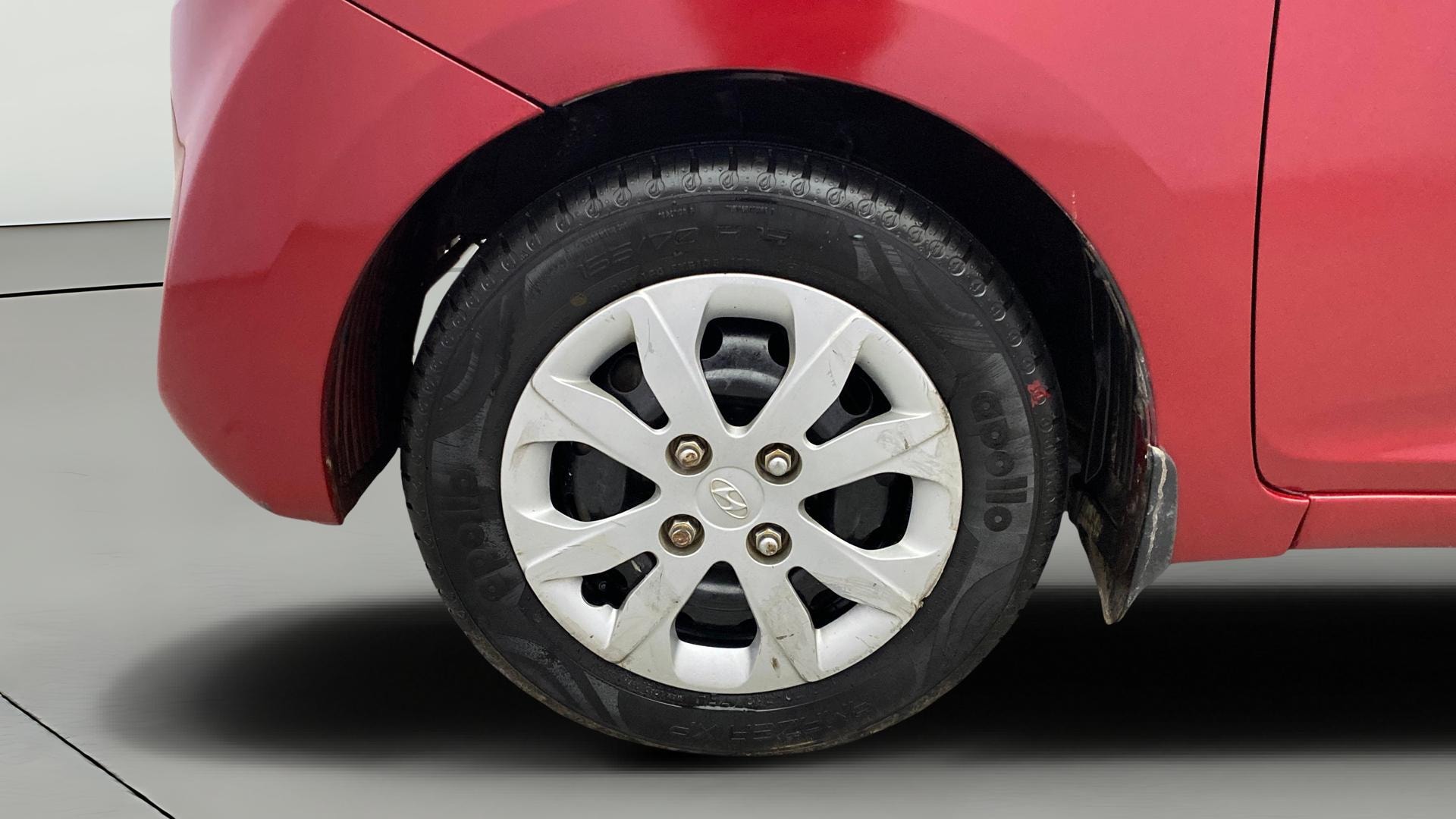 View 2019 Hyundai EON Magna Plus Image 32 Used 2019 Hyundai EON Magna Plus Image 32