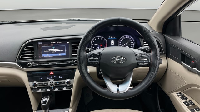 View Hyundai Elantra Image 21 Used Hyundai Elantra Image 21
